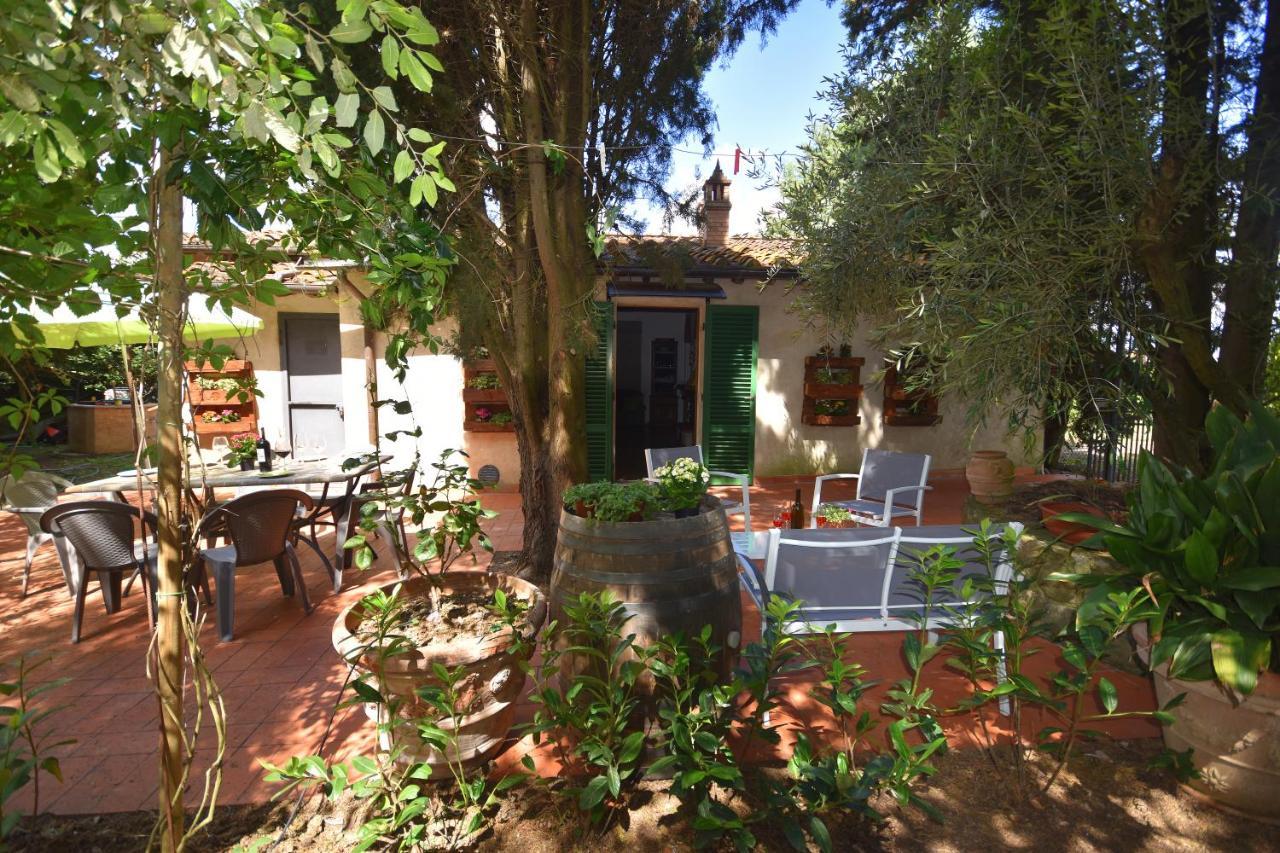 Agriturismo La Nicchia Castelnuovo Berardenga Exterior photo